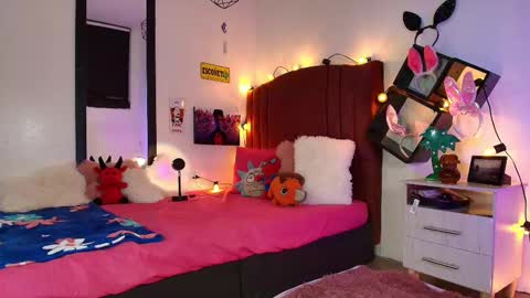 Snapshot of alisson_zafiro chatting on 03/11/25, 06:43 Alisson IG alisson zafiro27 online show from 03/11/25, 06:43