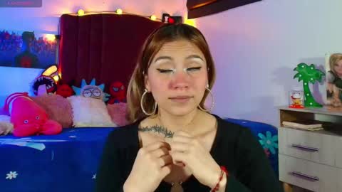 Snapshot of alisson_zafiro chatting on 09/19/25, 03:19 Alisson IG alisson zafiro27 online show from 09/19/25, 03:19