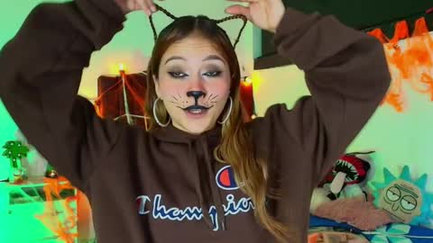 Snapshot of alisson_zafiro chatting on 10/27/25, 03:21 Alisson IG alisson zafiro27 online show from 10/27/25, 03:21