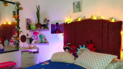 Alisson IG alisson zafiro27 online show from 04/12/26, 03:33