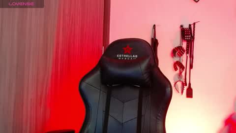 Snapshot of alissonbeckett chatting on 01/29/25, 07:43 Alisson Beckett online show from 01/29/25, 07:43