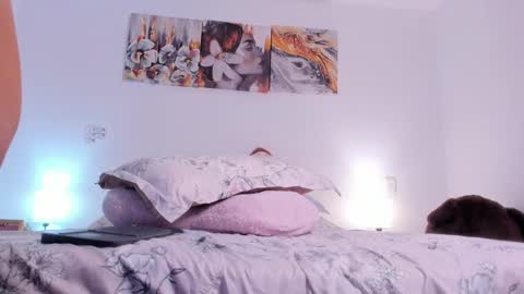 Goddess  online show from 10/17/25, 02:26