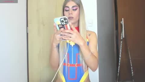 Snapshot of alissoondream_ chatting on 02/13/26, 04:41 alisson online show from 02/13/26, 04:41