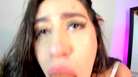 Aliss online show from 01/11/25, 02:04