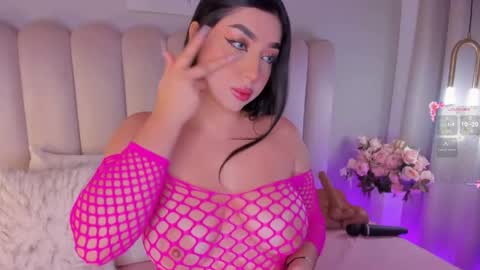Snapshot of alissyadanger chatting on 04/23/26, 02:02 TATIS online show from 04/23/26, 02:02