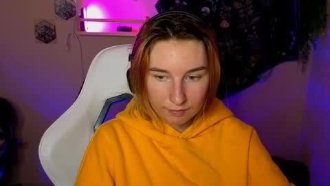 A L I C E  online show from 09/22/25, 08:22