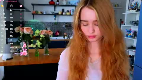 Snapshot of aliviawithlove chatting on 07/28/26, 11:17 Alivia online show from 07/28/26, 11:17