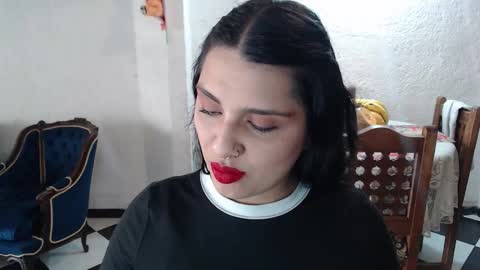 Alix online show from 10/19/25, 09:37