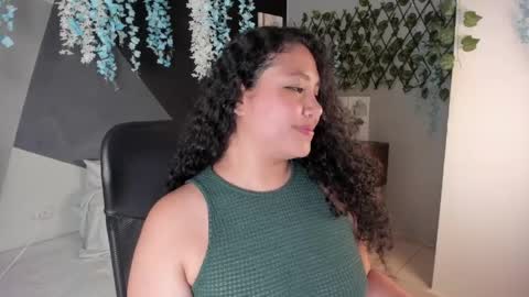 Snapshot of alixon_fiore5 chatting on 04/23/26, 06:58 alixon online show from 04/23/26, 06:58