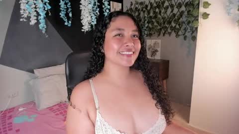 Snapshot of alixon_fiore5 chatting on 05/02/26, 09:14 alixon online show from 05/02/26, 09:14