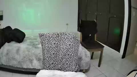 Alix online show from 02/06/26, 08:34