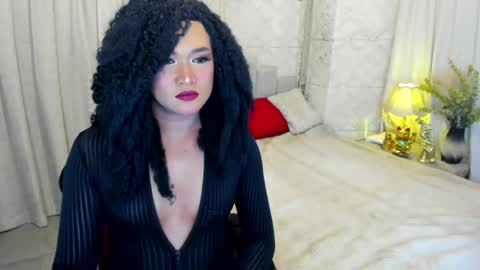Snapshot of aliyahhugecock chatting on 07/30/26, 10:42 Aliyah online show from 07/30/26, 10:42