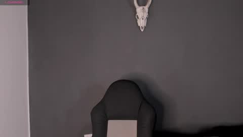 Aliz online show from 03/06/25, 02:09