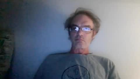 Snapshot of aljj81 chatting on 08/06/26, 03:19 J online show from 08/06/26, 03:19