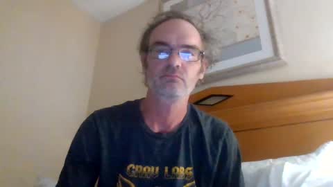 Snapshot of aljj81 chatting on 08/10/26, 02:26 J online show from 08/10/26, 02:26