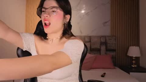 alkivamoon online show from 05/04/26, 06:59