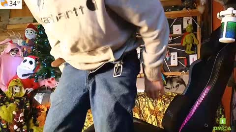 Snapshot of allan_arod chatting on 12/03/24, 08:28 Allan arod online show from 12/03/24, 08:28