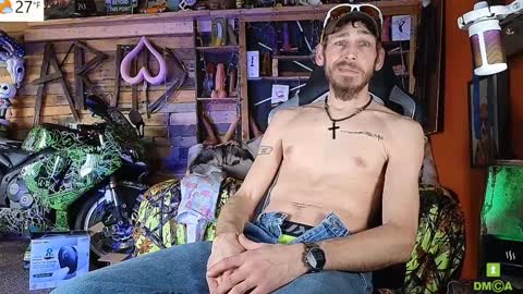 Snapshot of allan_arod chatting on 02/01/25, 07:55 Allan arod online show from 02/01/25, 07:55