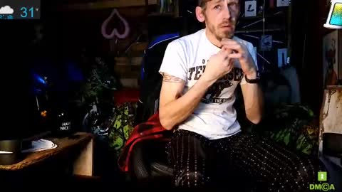 Snapshot of allan_arod chatting on 02/15/25, 11:28 Allan arod online show from 02/15/25, 11:28