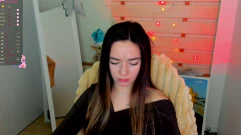 Allana online show from 12/24/24, 03:26