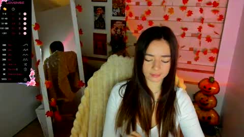 Allana online show from 10/19/25, 06:36