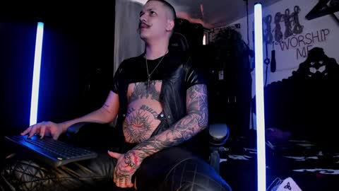   online show from 12/08/24, 05:33