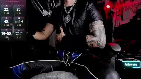   online show from 10/06/25, 11:02