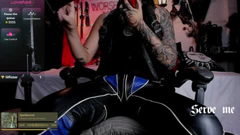 Snapshot of allanhurtss chatting on 04/08/26, 06:41 online show from 04/08/26, 06:41