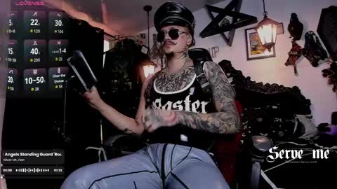 Snapshot of allanhurtss chatting on 04/22/26, 06:42 online show from 04/22/26, 06:42