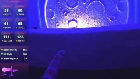 Snapshot of allanna_15_ chatting on 01/31/25, 10:10 Allanna online show from 01/31/25, 10:10