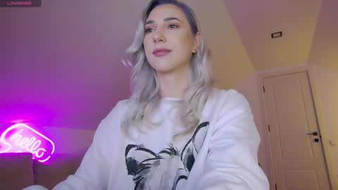 Snapshot of allayah chatting on 02/11/26, 09:58 A day u didnt smile is a lost day online show from 02/11/26, 09:58