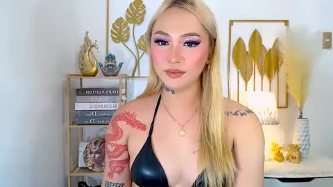 Snapshot of allena_anderson chatting on 12/18/24, 06:25 Your Lovely Allena online show from 12/18/24, 06:25