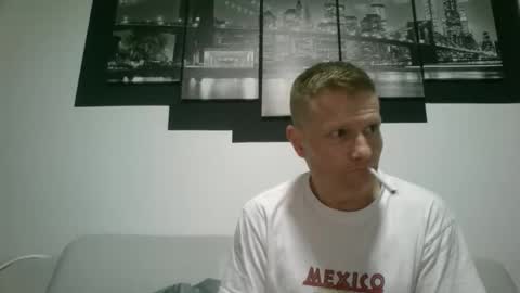 alles594462 online show from 11/29/25, 03:53