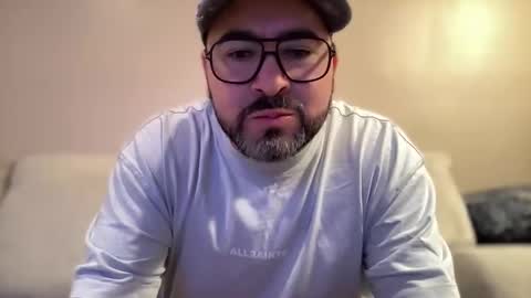 Snapshot of allessandro699 chatting on 12/08/24, 09:19 Allessandro online show from 12/08/24, 09:19