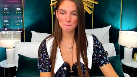 Snapshot of allexag chatting on 10/15/25, 05:29 Lexi online show from 10/15/25, 05:29