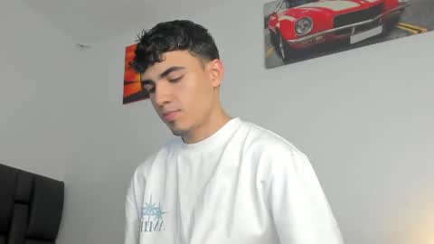 Snapshot of allexserrano chatting on 04/20/26, 06:38 Allex online show from 04/20/26, 06:38