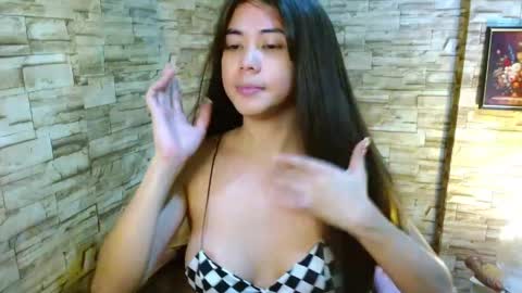 Lavinia  online show from 04/29/26, 05:30