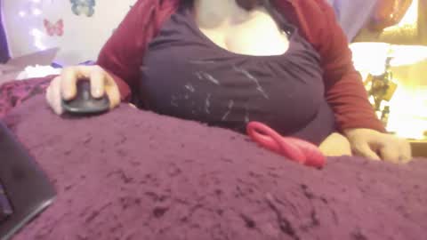 Snapshot of alli_kat78 chatting on 12/10/24, 05:55 Alli Kat online show from 12/10/24, 05:55