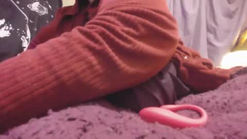 Snapshot of alli_kat78 chatting on 03/05/25, 06:54 Alli Kat online show from 03/05/25, 06:54