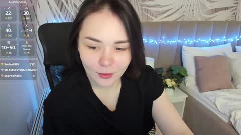 Snapshot of alli_zi chatting on 12/29/24, 05:21 Blair online show from 12/29/24, 05:21