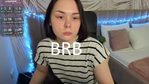 Snapshot of alli_zi chatting on 01/20/25, 05:04 Blair online show from 01/20/25, 05:04