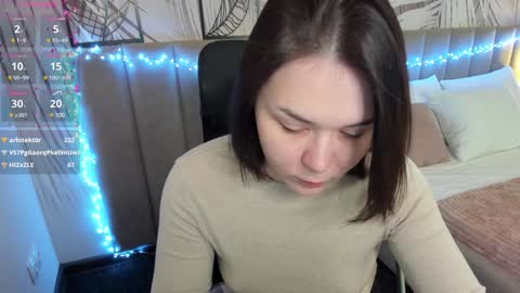 Snapshot of alli_zi chatting on 02/08/25, 06:01 Blair online show from 02/08/25, 06:01