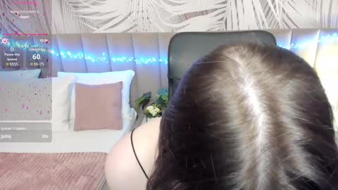 Snapshot of alli_zi chatting on 03/01/25, 08:45 Blair online show from 03/01/25, 08:45