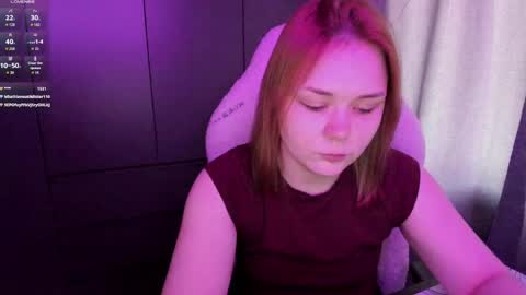 Snapshot of alli_zi chatting on 06/05/26, 06:52 Blair online show from 06/05/26, 06:52