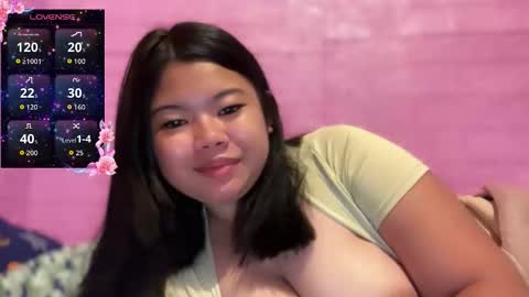 Snapshot of allianahpetit chatting on 04/03/26, 02:37 allianahpetit online show from 04/03/26, 02:37