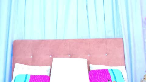 Allicia online show from 11/08/25, 07:12