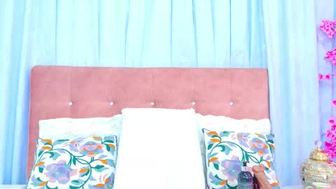 Allicia online show from 11/15/25, 07:10