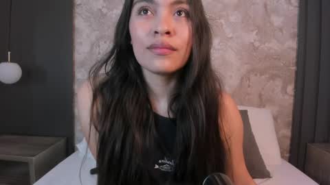 Snapshot of allie_bruce chatting on 05/09/26, 08:14 A L L I E online show from 05/09/26, 08:14