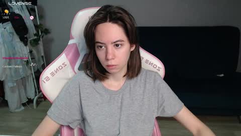 Snapshot of allie_hazie chatting on 03/05/26, 12:17 alice online show from 03/05/26, 12:17