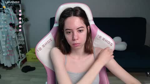 Snapshot of allie_hazie chatting on 03/18/26, 11:52 alice online show from 03/18/26, 11:52